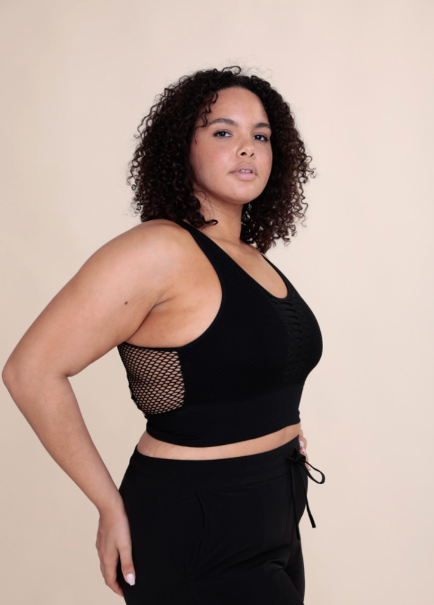 Laser Cut Seamless Sports Bra – Boldly Fashionable Boutique