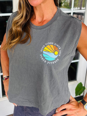 GOOD VIBES 25' MUSCLE TANK HVY WT: Gray