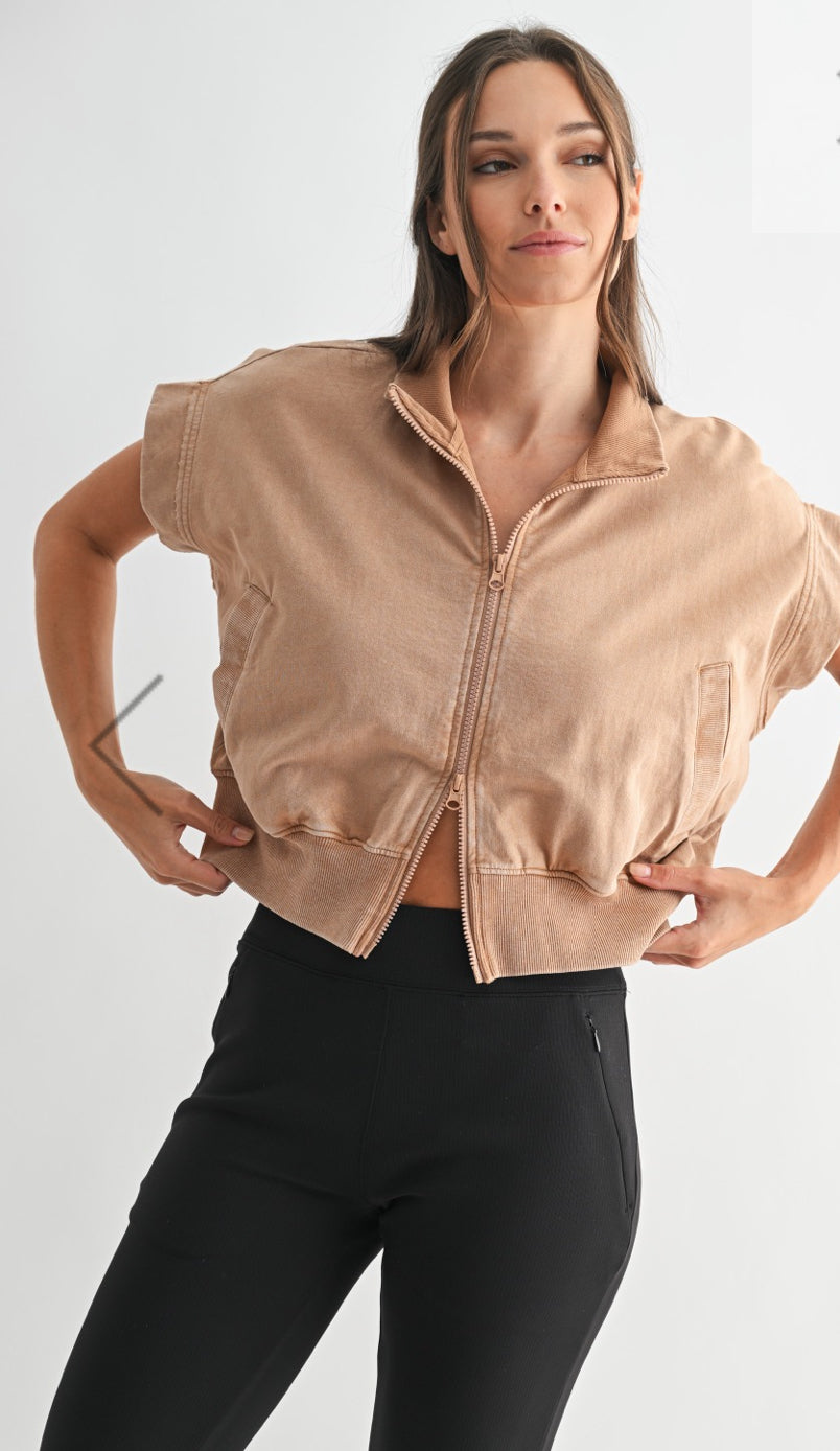 Mono B Zip Vest Cream