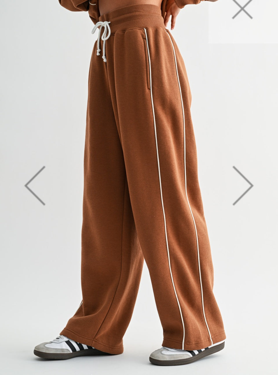 Mono B Brown/Ivory Piping Sweatpants