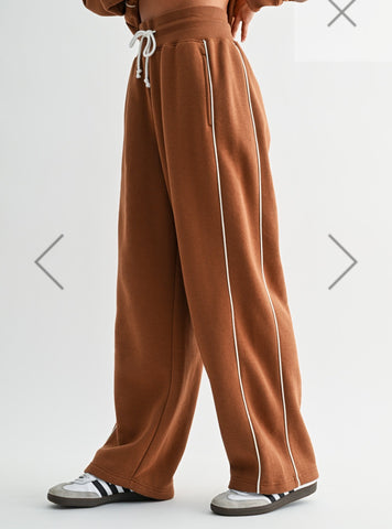 Mono B Brown/Ivory Piping Sweatpants