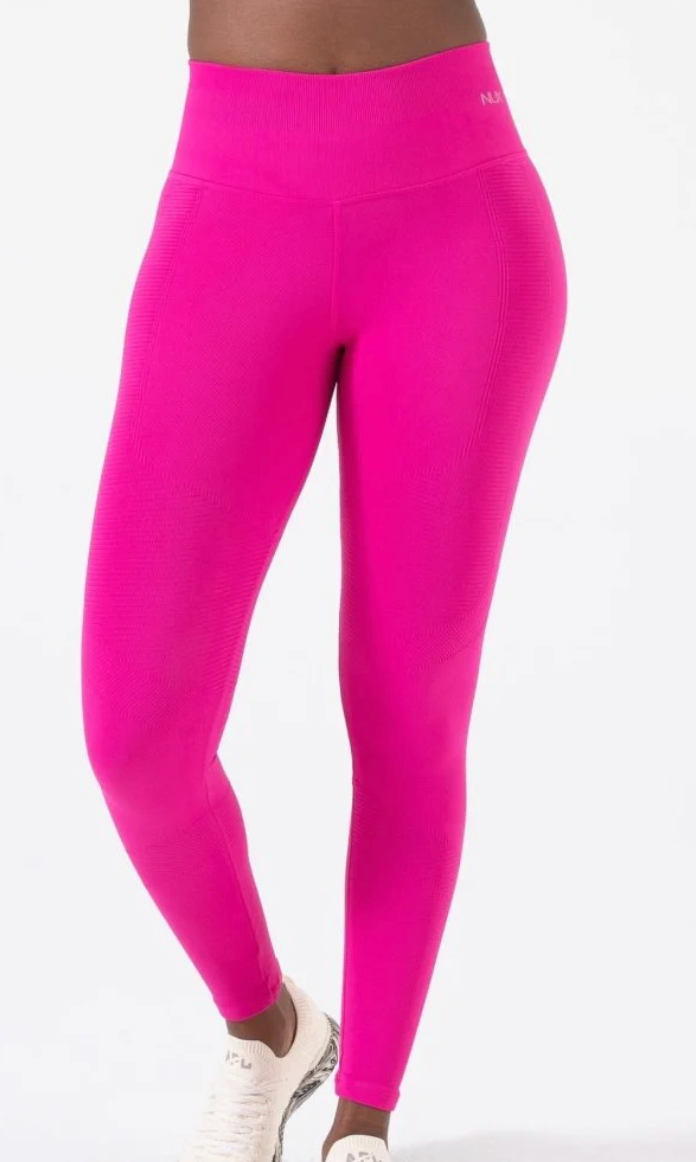 NUX One by One Leggings in Orchid Flower (hot pink)