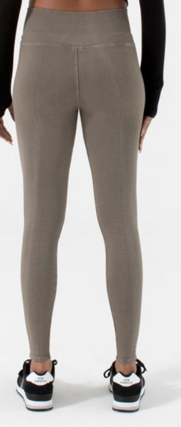 NUX One by One Mineral Wash- Brown